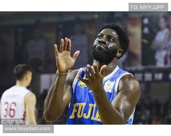 公牛队与太阳队激战正酣球迷期待精彩对决与惊艳表现